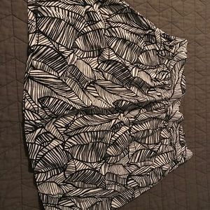 Patterned pocket Loft skirt